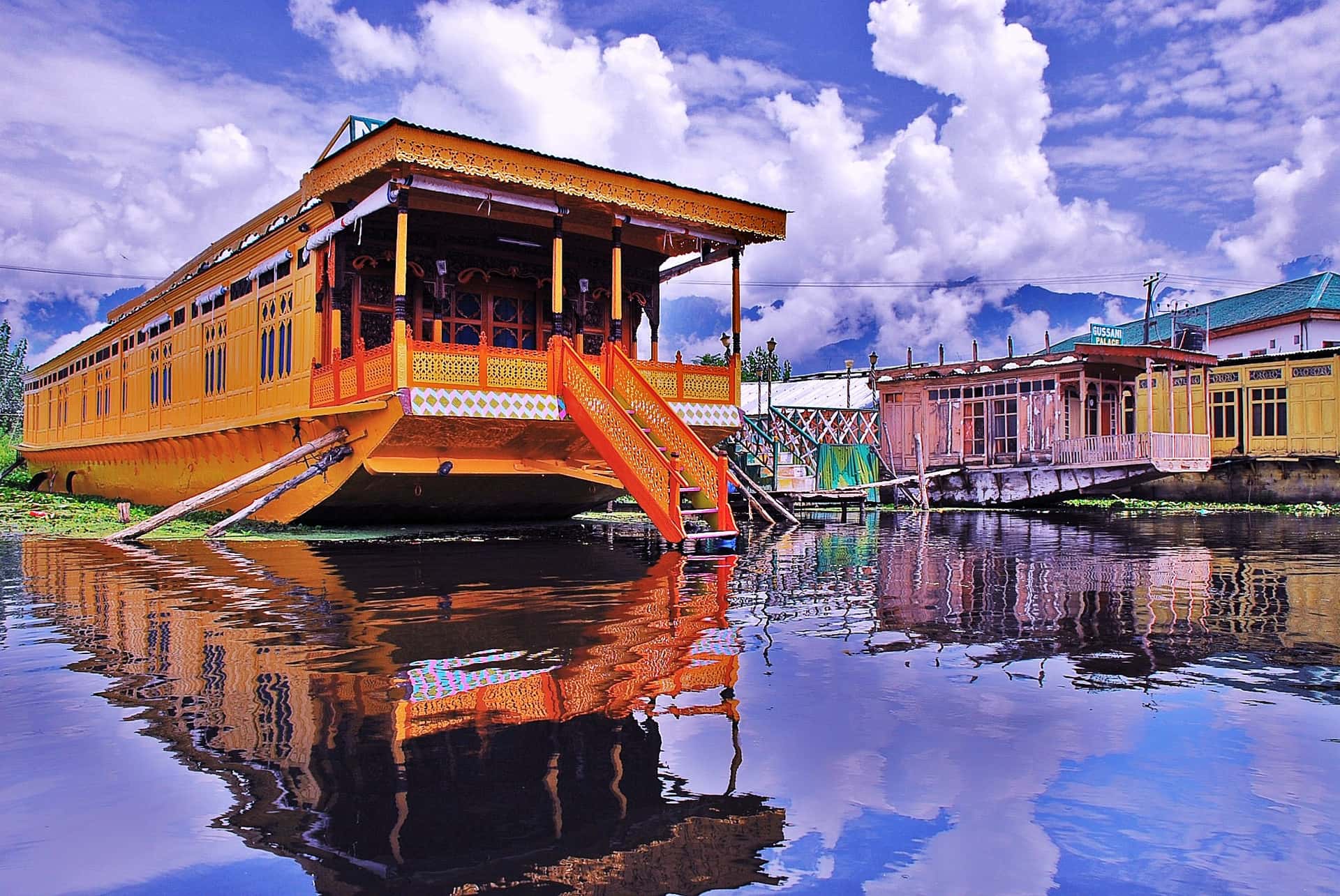 Sonamarg and Leh Adventure